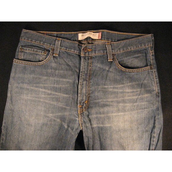 Levis 505 Jeans Womens 38 x 31 MEASURED Tag: 36 x 30 Straight Regular Fit - Picture 4 of 11